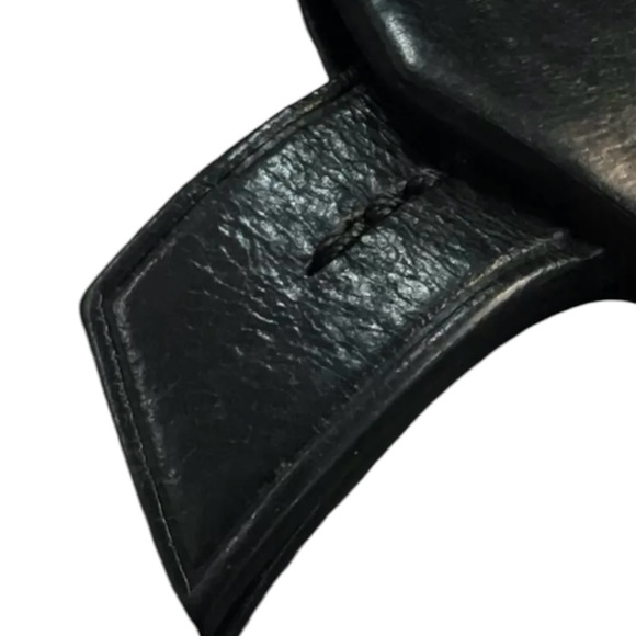 271 Louis Vuitton LV Cloche Cles Leather Key Ring Bag Charm - Picture 3 of 6